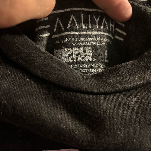 Black vintage Aaliyah loose fit ladies sweatshirt - Picture 2 of 3